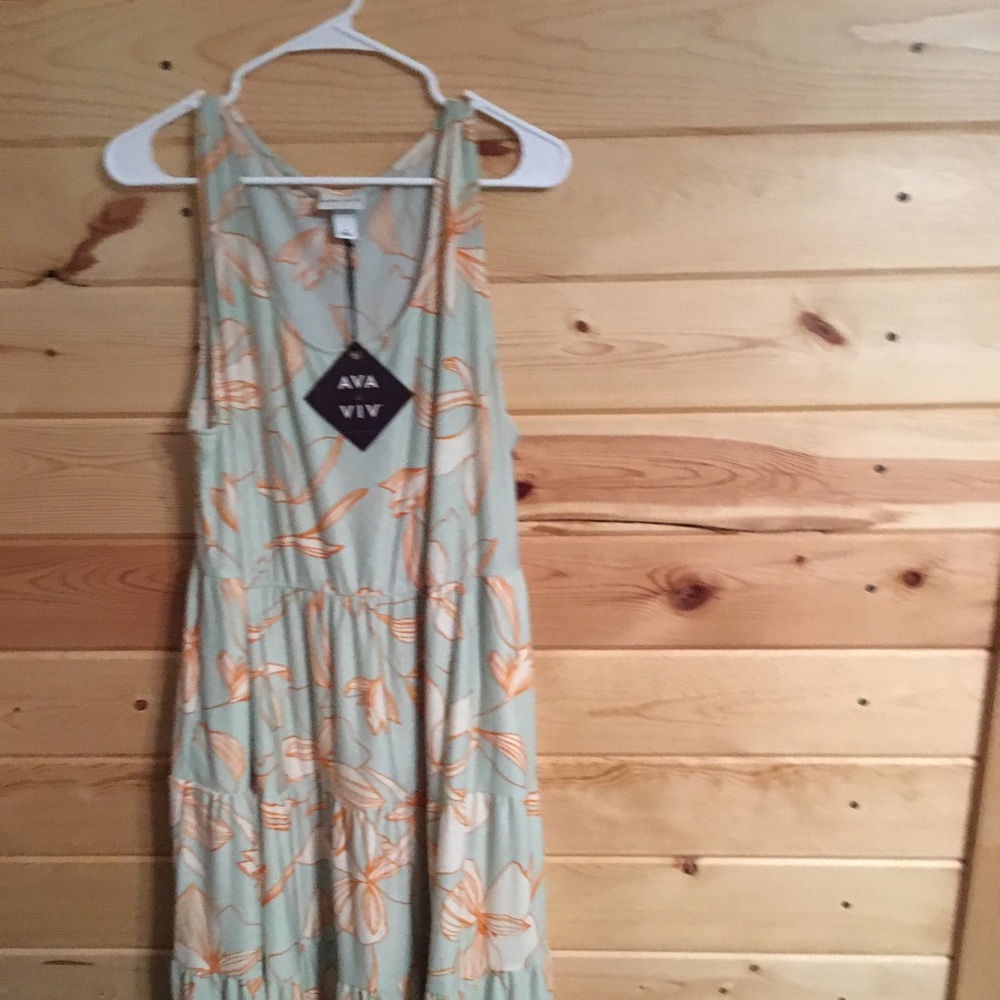 Ava Viv Maxi Dress